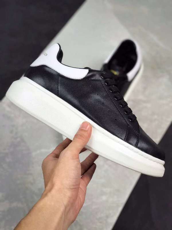 ALEXANDER MCQUEEN - SNEAKER