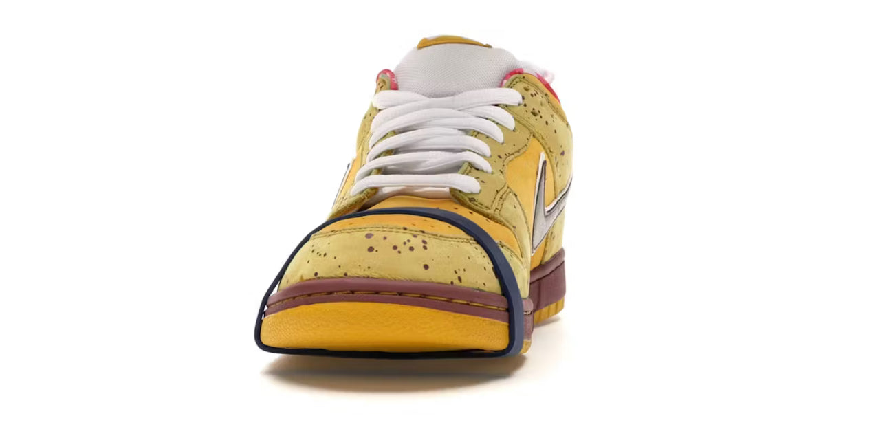 Nike SB Dunk Low
Yellow Lobster - SNEAKE.STORE