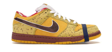 Nike SB Dunk Low
Yellow Lobster - SNEAKE.STORE