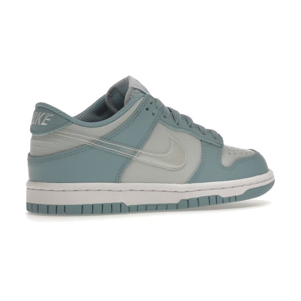 NIKE DUNK LOW AURA CLEAR BLUE SWOOSH (GS) - SNEAKE.STORE