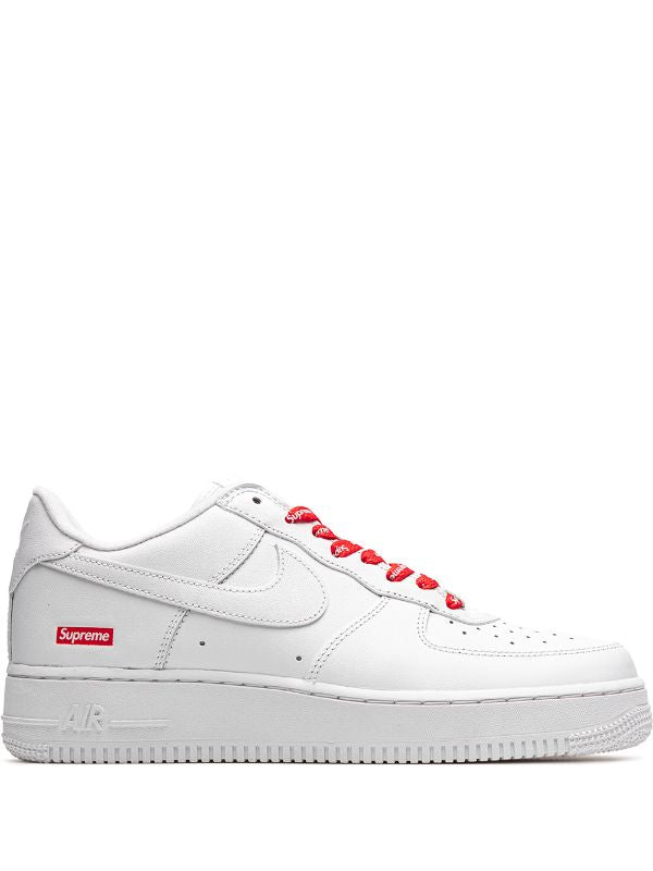 NIKE X SUPREME - AIR FORCE 1 LOW - SNEAKE.STORE