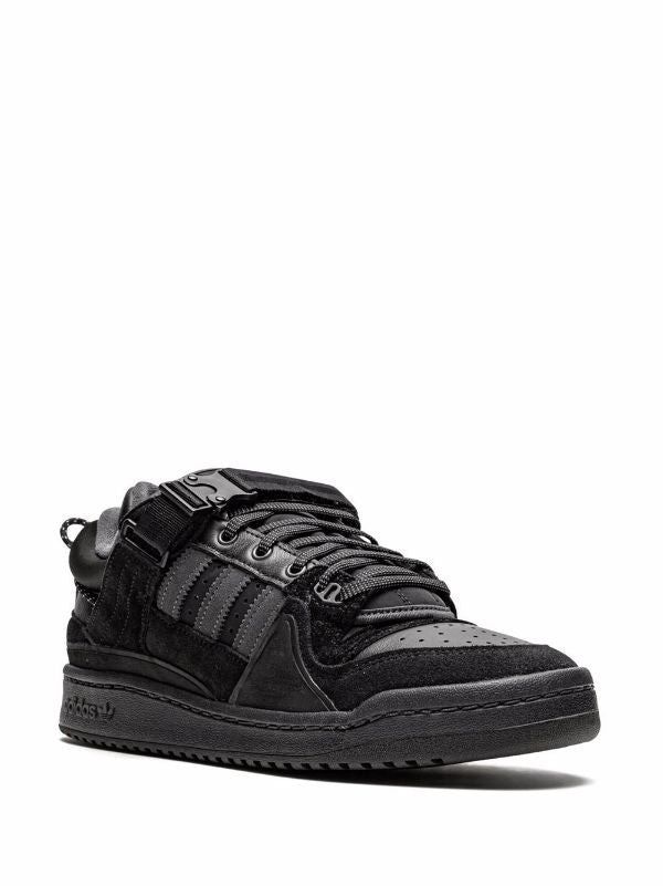 ADIDAS - Forum Buckle Low de Adidas x Bad Bunny - SNEAKE.STORE